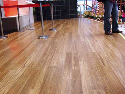 Bambusboden-Flughafen1